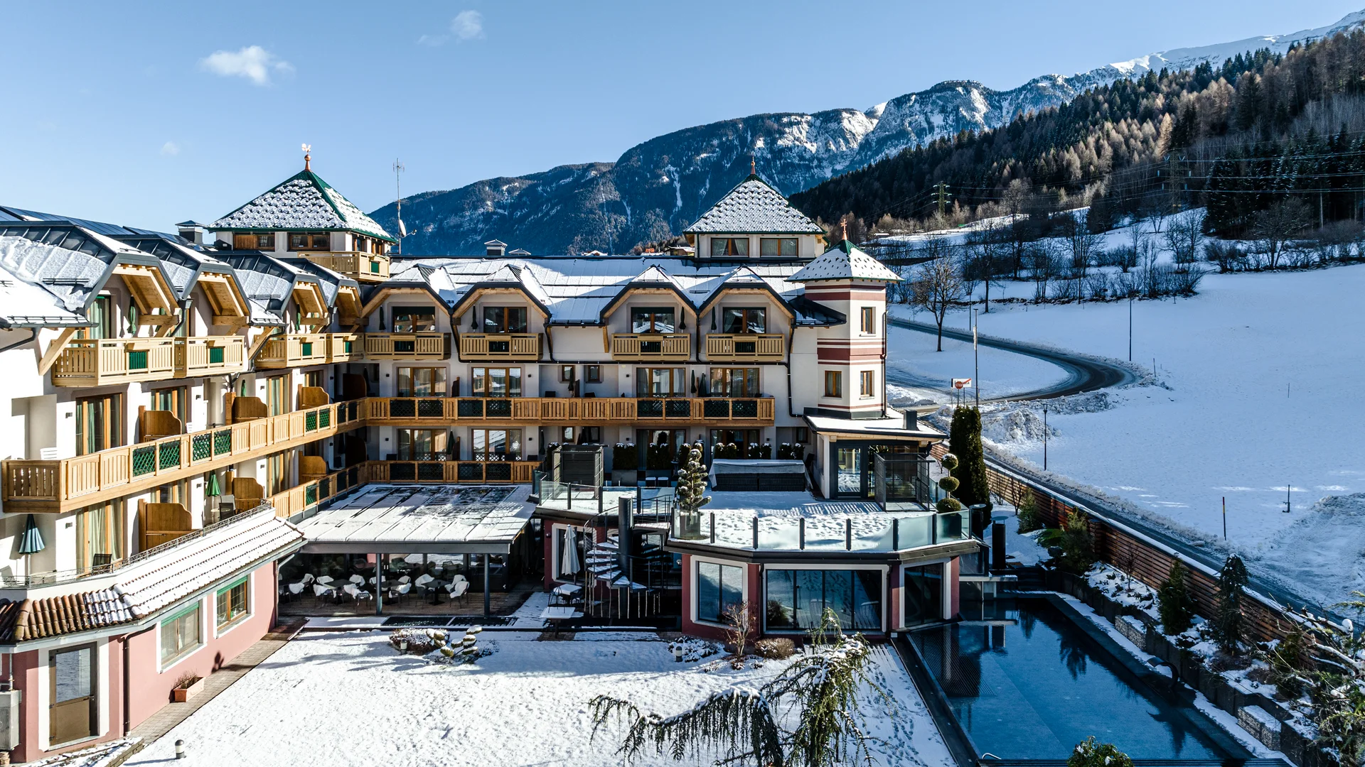 Tevini Resort 4★S | Hotel in Val di Sole near the Dolomites Tevini Resort 4★S | Hotel in Val di Sole near the Dolomites