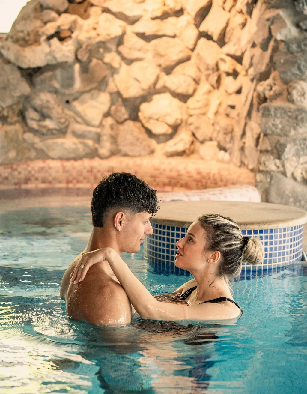 Romantisches Hotel mit Dolomiten-Blick und Private Spa Suite Romantisches Hotel mit Dolomiten-Blick und Private Spa Suite
