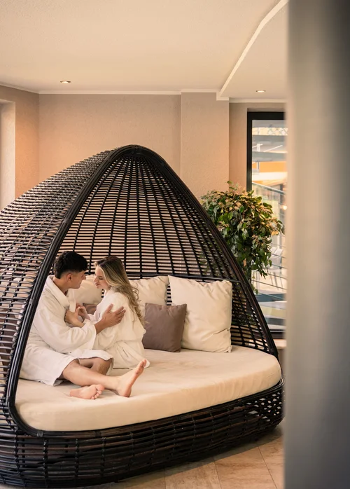 Enjoy natural wellness at our spa hotel near the Dolomites. Enjoy natural wellness at our spa hotel near the Dolomites.
